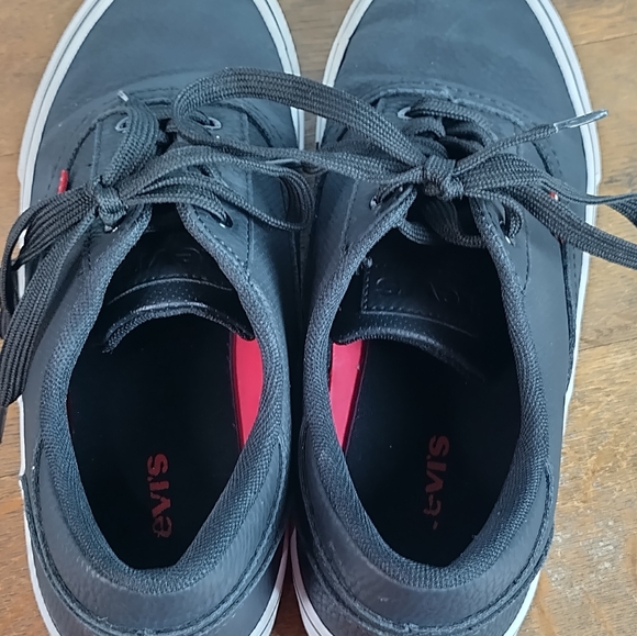 Levi's black synthetic leather mens casual fashion shoes - Picture 15 of 15